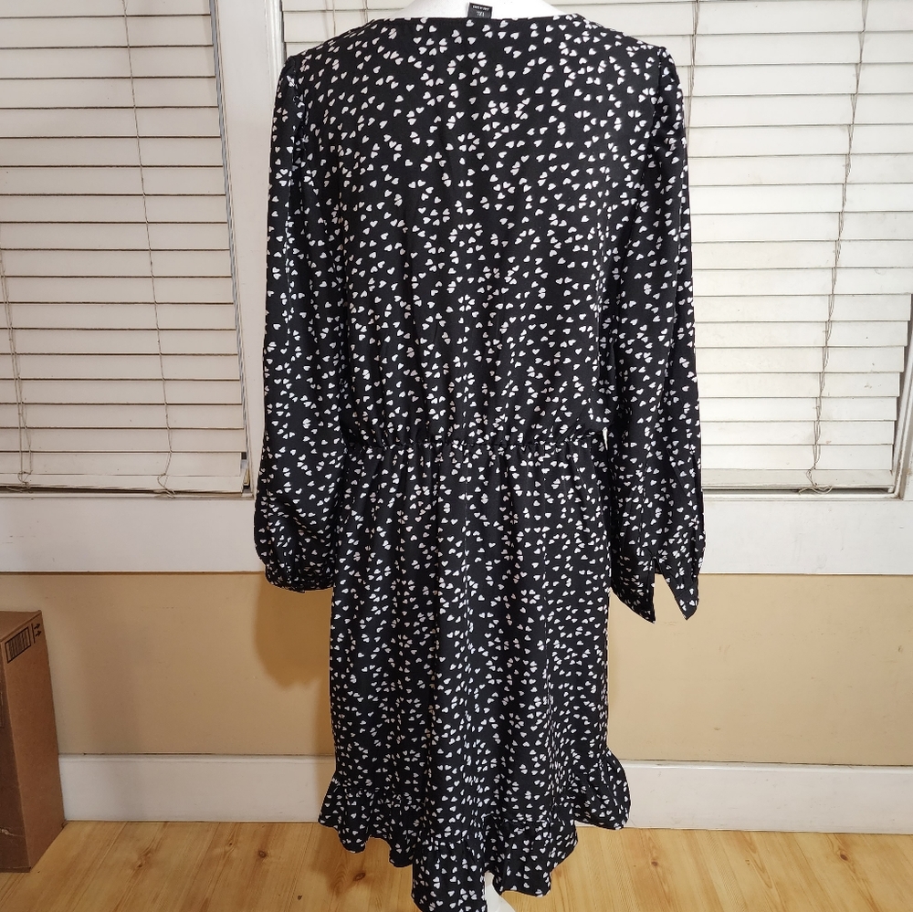 SHEIN Women's Confetti Heart Ruffle Hem Dress - Picture 8 of 12